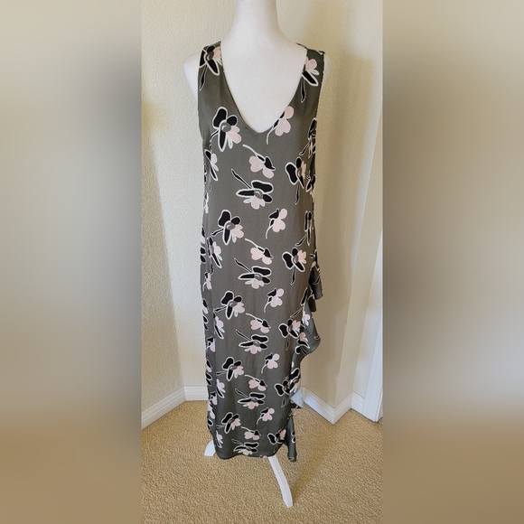 King Kong Green Floral Dress made in Italy, size Medium (oversized) - Picture 3 of 5